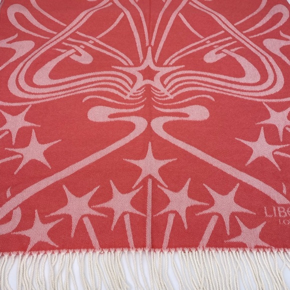 Liberty London lanthe Star Coral X-Large Scarf - Picture 3 of 9